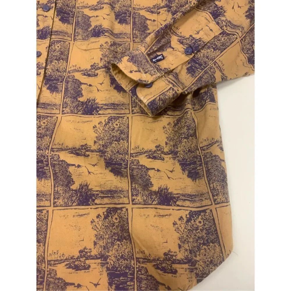 Vintage Levi's Patterned Button Down Top - Picture 2 of 8
